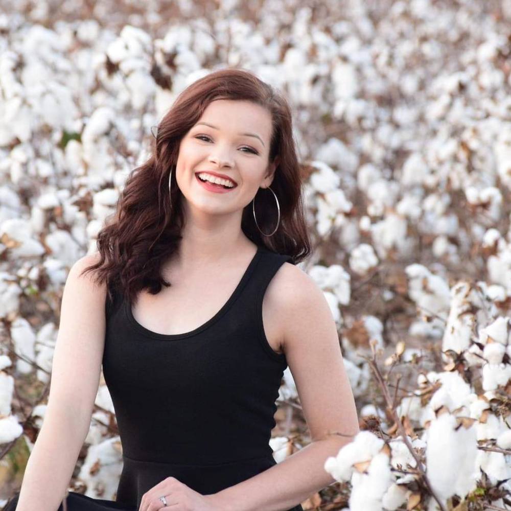 Meet your Posher, Anna